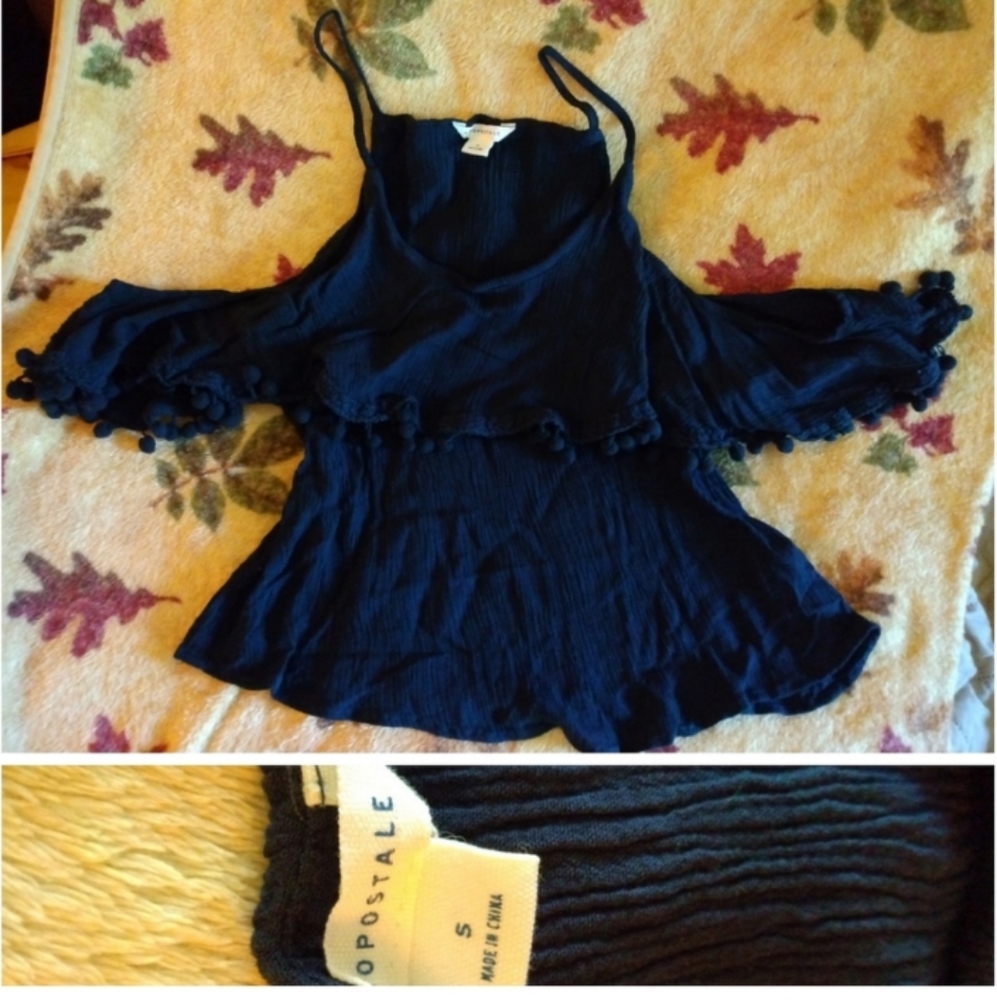 Aeropostale ladies top